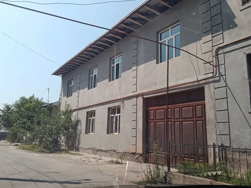 Sergili yengi mahalada pishgan gishda paltarada qurilgan. 1 Sergili yengi mahalada pishgan gishda paltarada qurilgan. 1