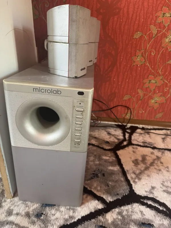 SAMBUFER MICROLAB X8 5.1 Sotiladi srochno! 2