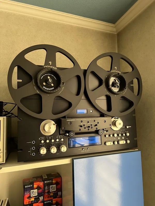 Pioneer RT-909. (TOP)