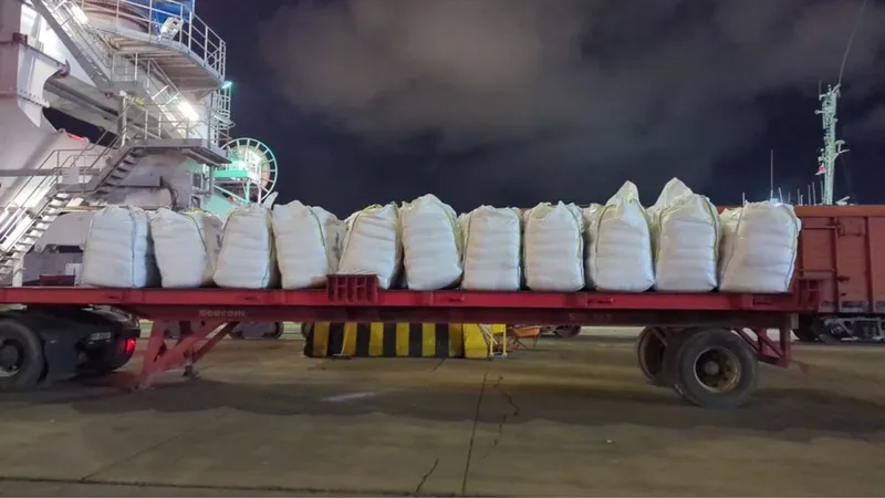 BIG BAG qop sotiladi 4 BIG BAG qop sotiladi 4