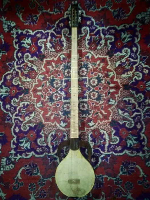 Gitara va musiqa asboblarini restavratsiya qilish va ta’mirlash 3 Gitara va musiqa asboblarini restavratsiya qilish va ta’mirlash 3