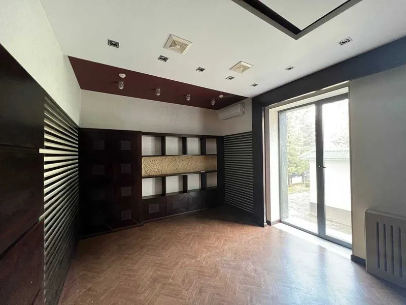 Аренда офис улица Шота Руставели 480м² — фото 2