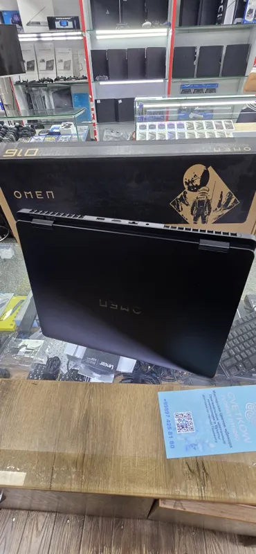 OMEN 16 Gaming Laptop 16-ap0053dx — фото 1