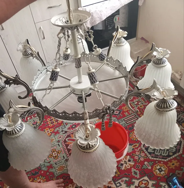 Люстра подвесная. Антиквар. В идеальном состояние. Все работает. — фото 3