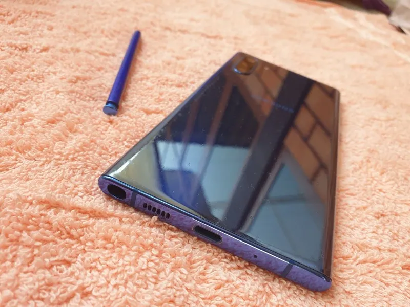 Samsung note 10+5g 2 sim 5 Samsung note 10+5g 2 sim 5