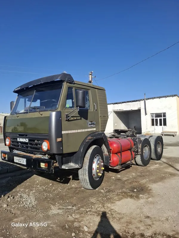 Kamaz tyagach bez pretsep 1