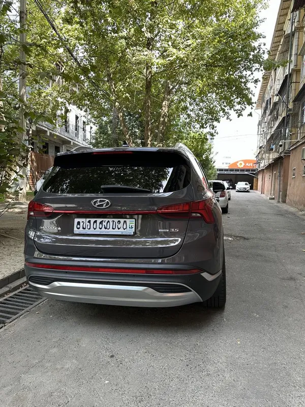 Продается Hyundai SantaFe 2022 5 Продается Hyundai SantaFe 2022 5