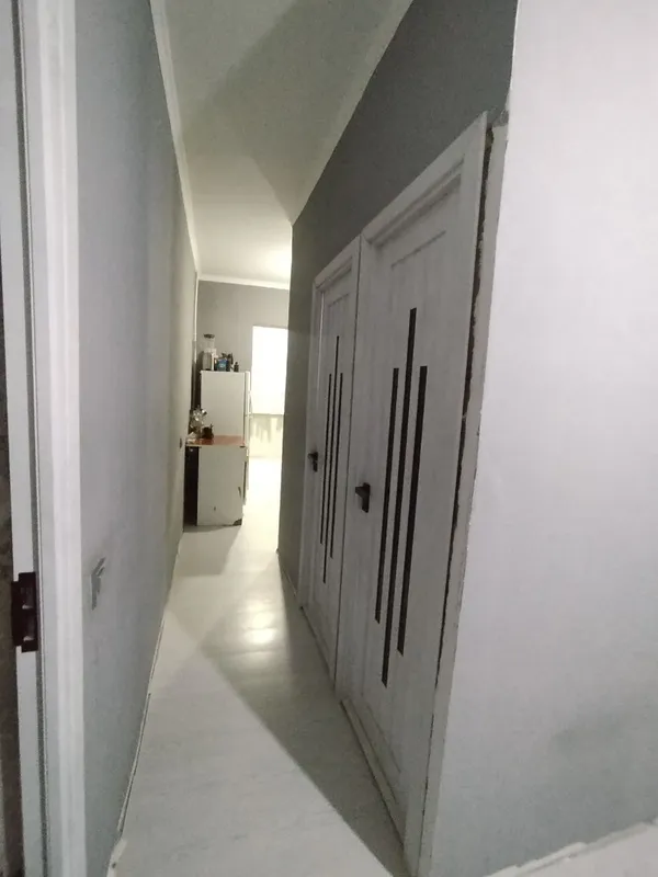 Уй сотилади - 3 хонали, 77м², Чирчик Шахар 10-мкр 17-дом — фото 2