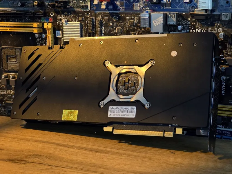 Видеокарта MSI RTX 3070 GAMING TRIO 3