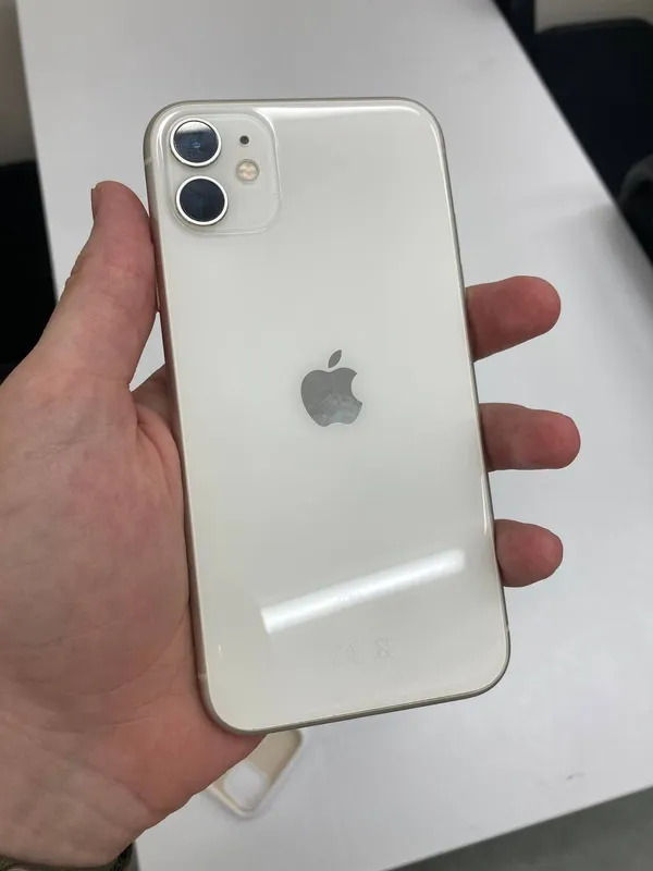 iPhone 11