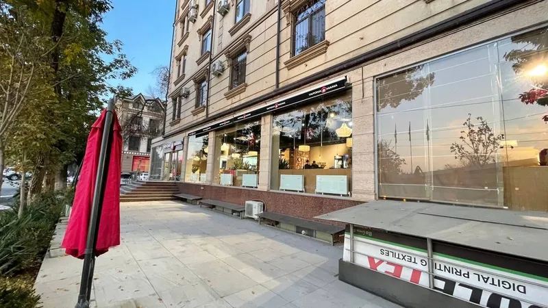 Продается комерческое помешение на Бадамзаре — фото 1