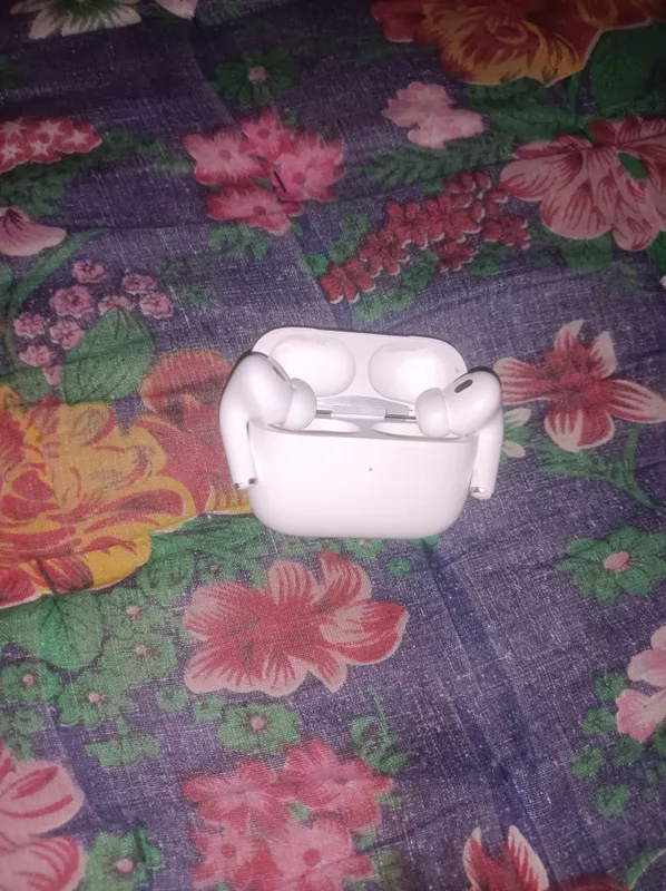 AirPods Pro AirPods Pro