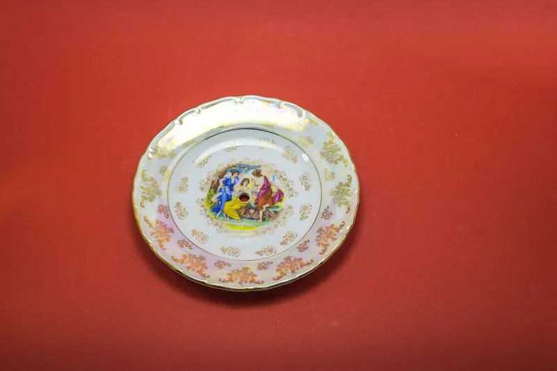 3-х ярусная этажерка (горка), конфетница МАДОННА. Чешский фарфор. 5 3-х ярусная этажерка (горка), конфетница МАДОННА. Чешский фарфор. 5
