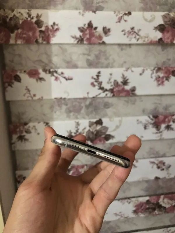 iPhone Xs 64Gb feys xama joyi iwlidi 6