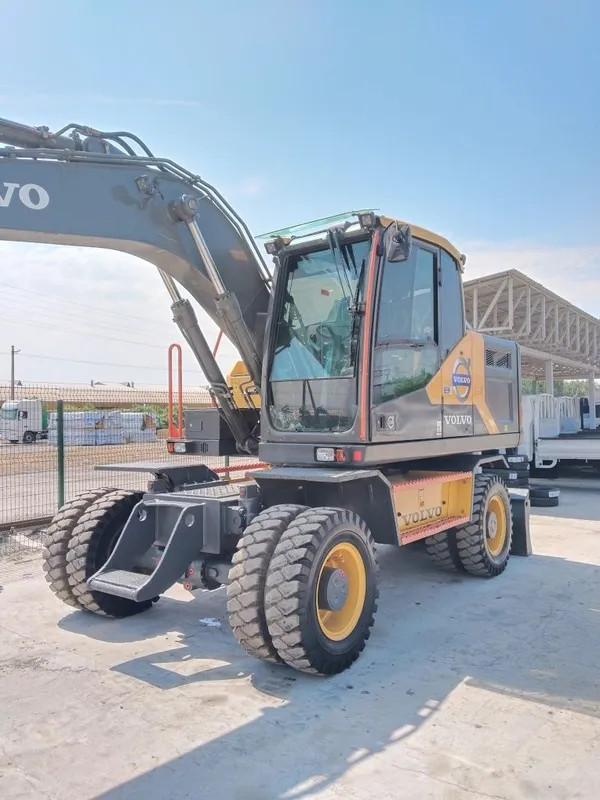 Volvo EW 140E 2017-yil