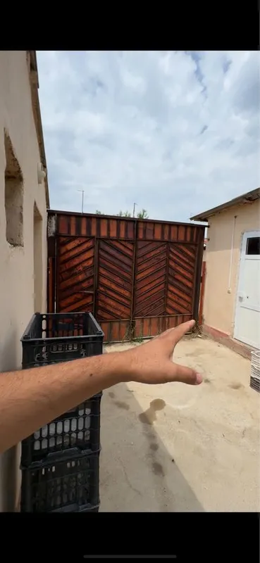 Parkentda 2 sotix katej sotiladi 8