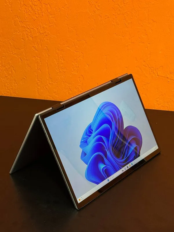 Ikki ekranli noutbuk LION E140D 14" YOGA Dual Screen 360° 3