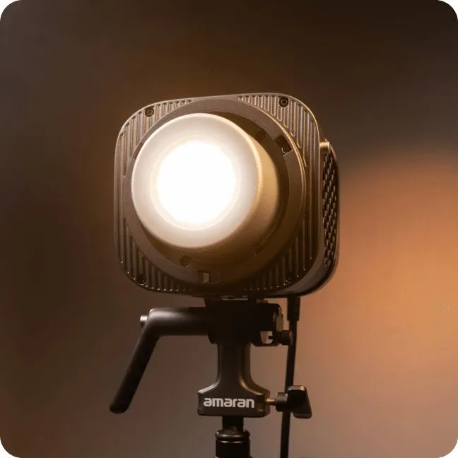 Amaran halo 200x bi color . Гарантия год 3 Amaran halo 200x bi color . Гарантия год 3
