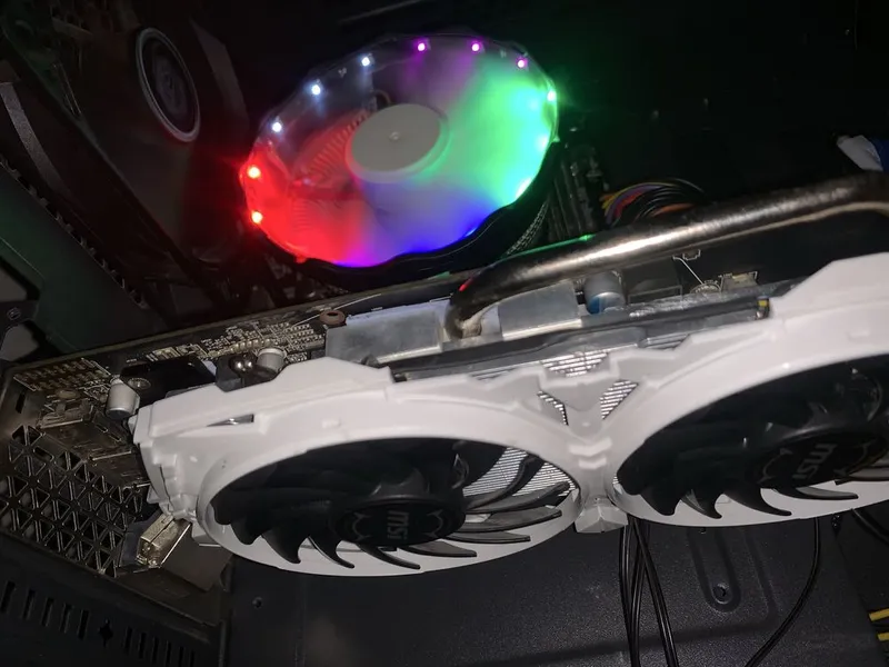 Videokarta RX 580 8gb juda zor. 2 Videokarta RX 580 8gb juda zor. 2