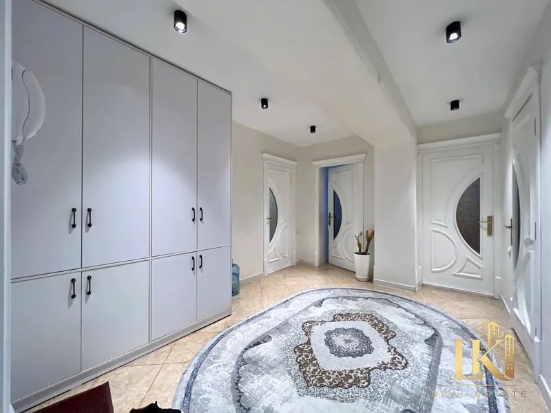 Продаётся просторная 2-комнатная квартира, 107 м², Мирзо-Улугбекский район — фото 6 Продаётся просторная 2-комнатная квартира, 107 м², Мирзо-Улугбекский район — фото 6