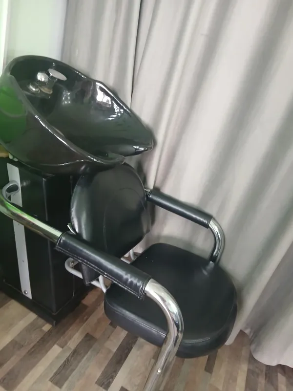 Korib turgan hamma salon jihozlari sotiladi! 4 Korib turgan hamma salon jihozlari sotiladi! 4