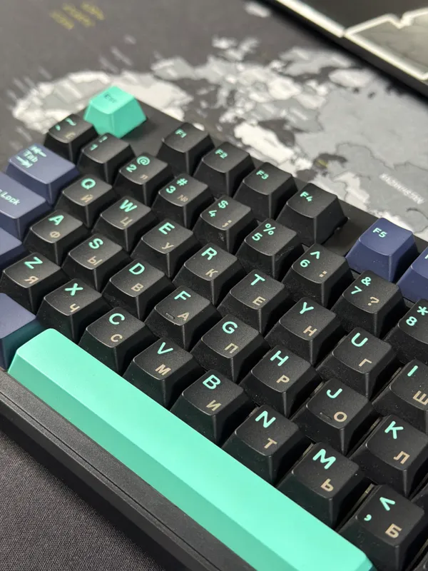 Aula F87 pro 4