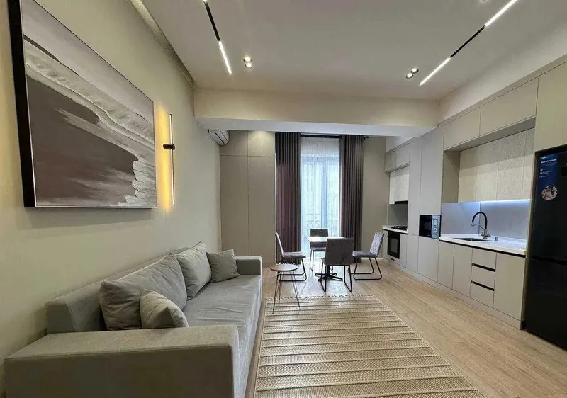 C-2 • 3 xona • 85 m² • 5/9-qavat 1 C-2 • 3 xona • 85 m² • 5/9-qavat 1