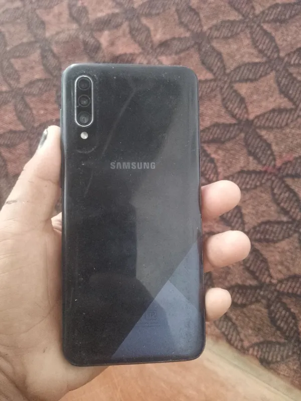 Samsung A30s