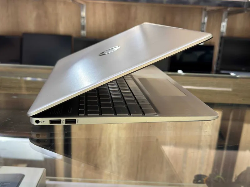 HP LAPTOP 15-ef2xxx Ryzen 5 5500U RAM 8 SSD 256 — фото 1