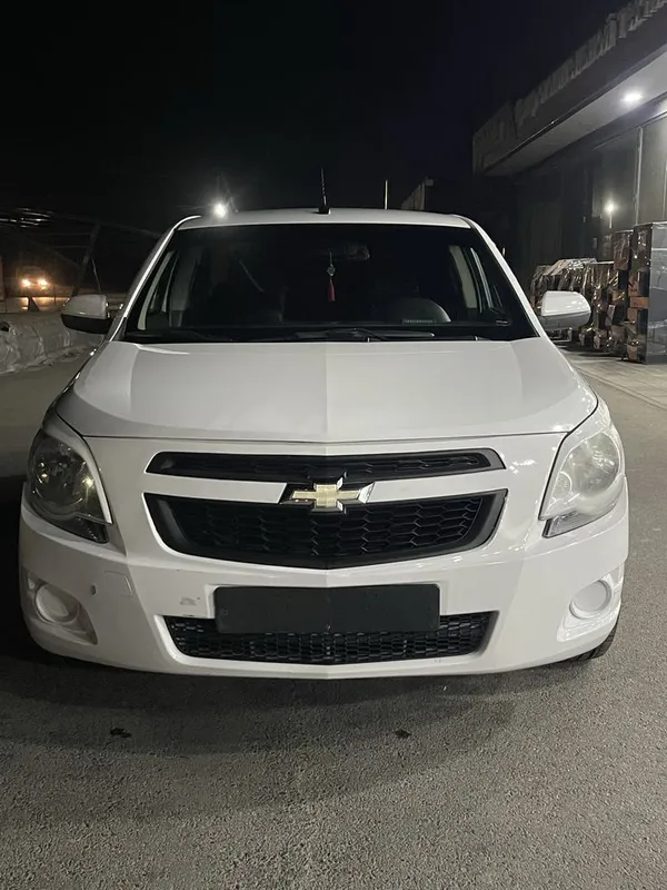 Chevrolet Cobalt 3