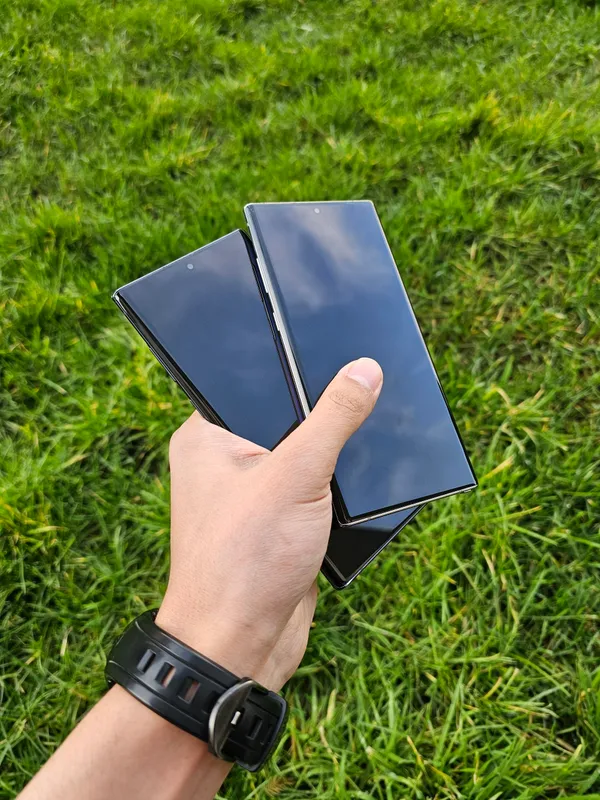 Samsung Galaxy Note 10 Plus (5G) 2 Samsung Galaxy Note 10 Plus (5G) 2