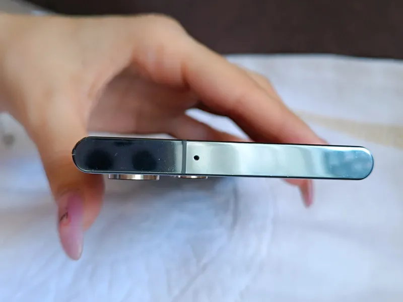 Samsung Galaxy S22 Ultra в цвете Зеленый (Green). — фото 9