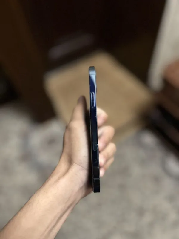 Iphone 12 pro 256GB kardok bor ideal xichqati alishmagan hammasi oznki — фото 1
