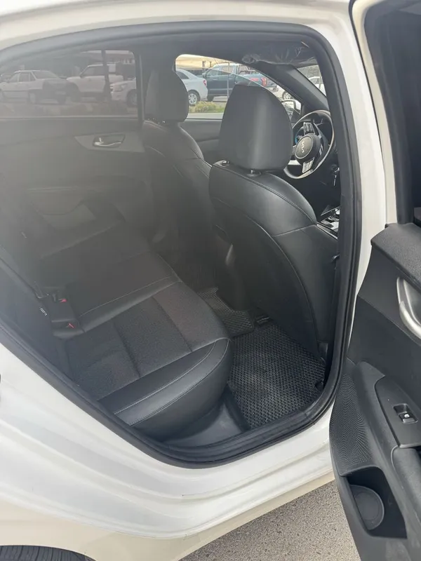 Kia k3 ev2021 года электро — фото 4