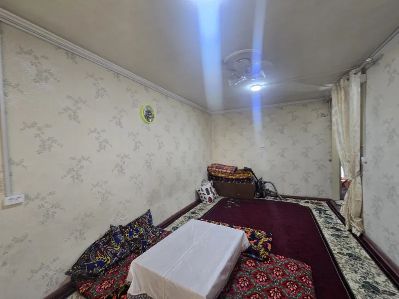 Zudlik bilan frunze massifda 1 xonali kvartira ijaraga beriladi