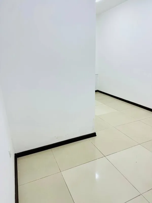 Birinchi qatorda 200 kv.m ofis ijaraga, Aybek ko‘chasi 6 Birinchi qatorda 200 kv.m ofis ijaraga, Aybek ko‘chasi 6