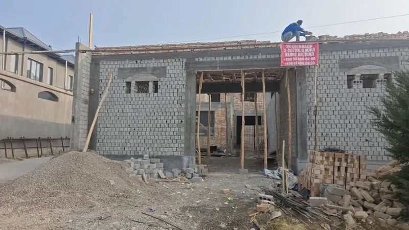 Uy sotiladi 3 sotix korobka Nazarbek Sanatoriyada — фото 4