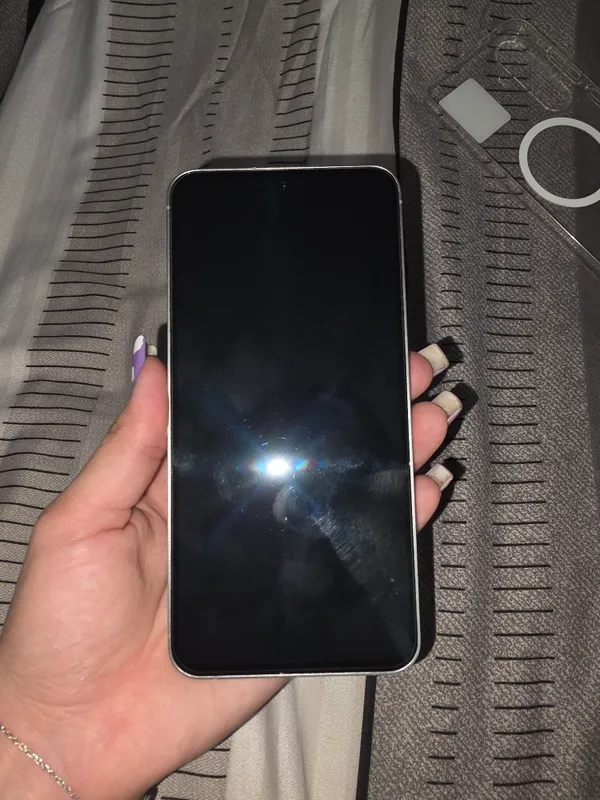 Продам свой Samsung S24FE 8/256 — фото 4