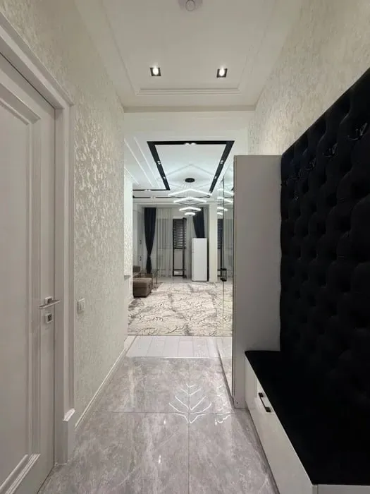 Аренда квартиры 2-комн, 67 м² — фото 1 Аренда квартиры 2-комн, 67 м² — фото 1