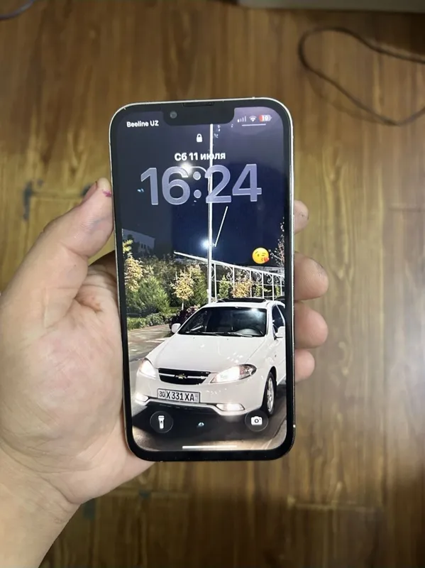 Iphone 13 pro dastafka bor 8