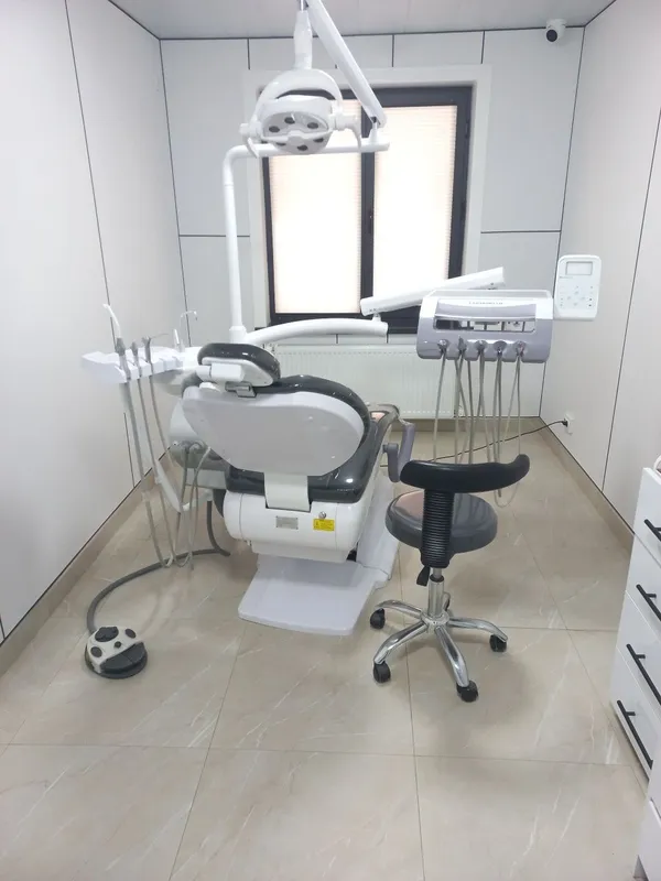 Stomatologik kreslo 1 Stomatologik kreslo 1