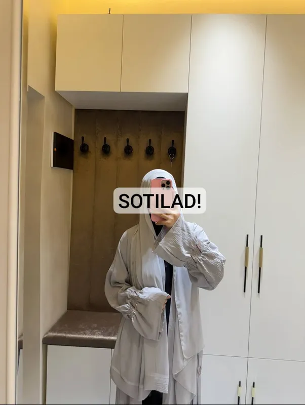 Ayollar kiyimi 1 Ayollar kiyimi 1