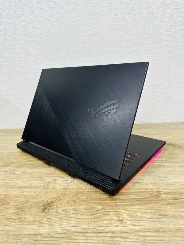 ASUS ROG Strix Core i7-12 Ядерный с Мощной GTX1650-4 ГБ Видеокартой 8 ASUS ROG Strix Core i7-12 Ядерный с Мощной GTX1650-4 ГБ Видеокартой 8
