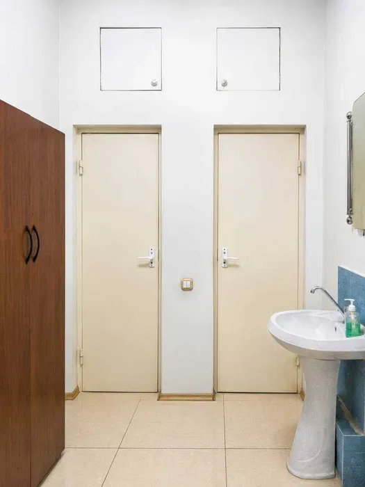 Сдается Готовая АПТЕКА|90 м²|1 ЛИНИЯ|ЛУНАЧАРСКИЙ 5 Сдается Готовая АПТЕКА|90 м²|1 ЛИНИЯ|ЛУНАЧАРСКИЙ 5