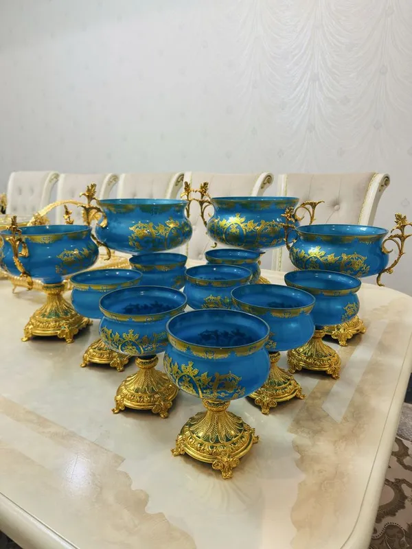 Bagema idish yangi yaqinda olingan yarim narxiga sotiladi