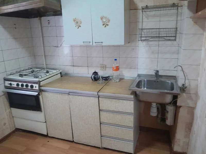 Продаётся просторная 3-комнатная квартира в кирпичном доме, 50 м², без ремонта 5