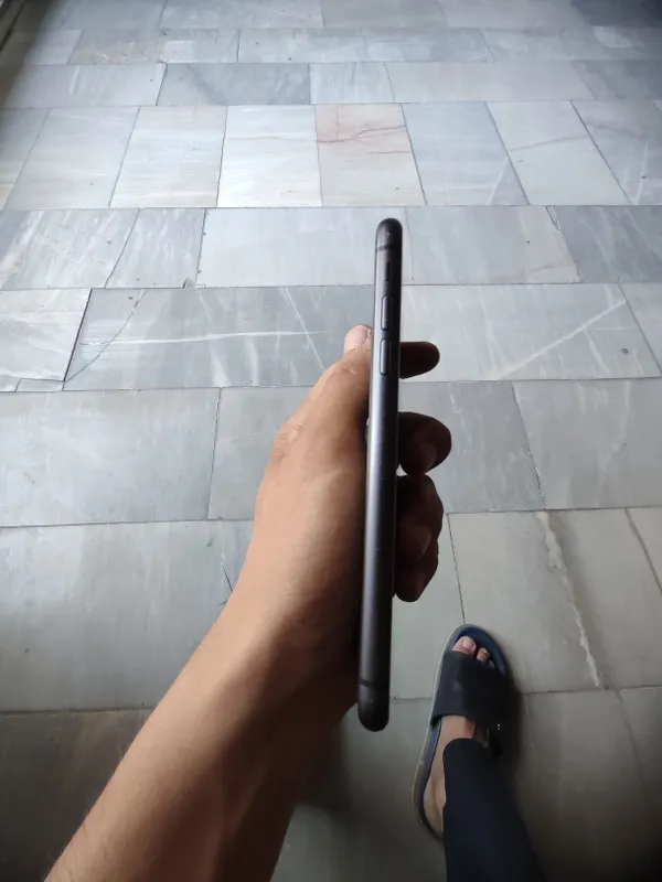 Iphone 11 qora holati radnoy — фото 3
