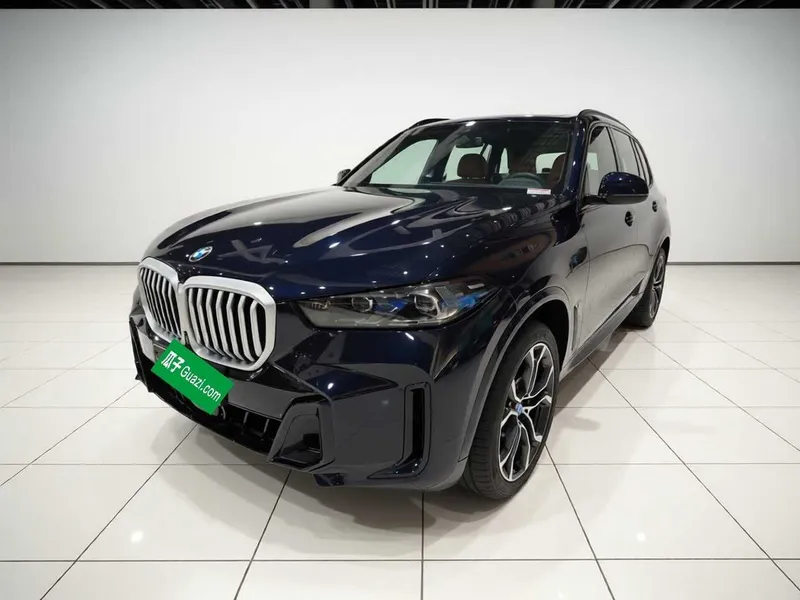 BMW X5 2026 xDrive 40Li M Sport Night Package