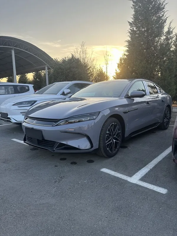 BYD HAN 635 запас хода 2025 год 5 BYD HAN 635 запас хода 2025 год 5