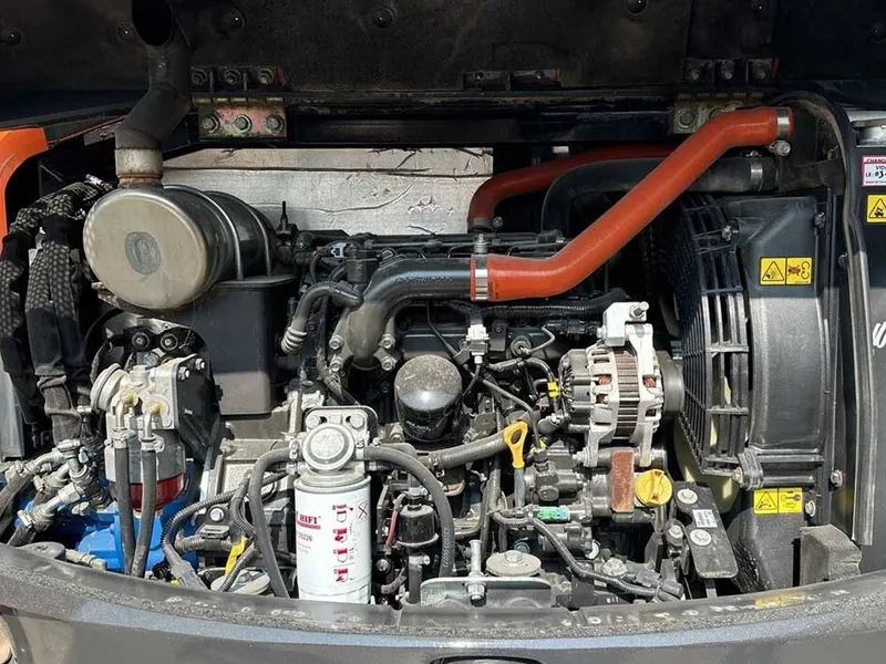 Колесный экскаватор Doosan DX57 W-5 — фото 4